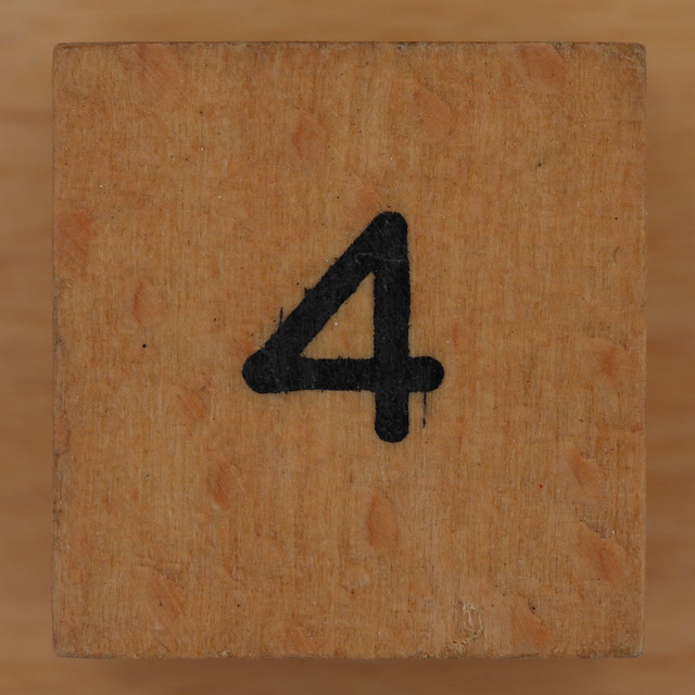 Wooden Cube Black Number 4