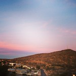 #goodevening #pinksky #twilight #sunset #sundown #beautiful #kleinwindhoek #windhoek #namibia #こんばんわ  #ピンクスカイ #黄昏 #茜色 #山 #丘 路 #クラインヴィントック #ヴィントック #ナミビア
