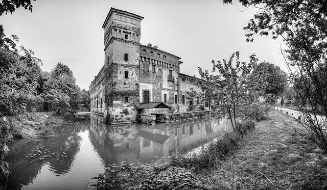 Padernello Castle
