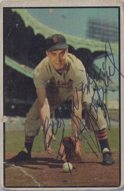 1953 Bowman Color - Fred Hatfield #125 (Infielder) - (b: 18 Mar 1925 - d: 22 May 1998 at age 73) - Autographed Baseball Card (Detroit Tigers)