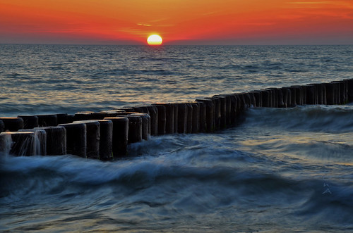 always the sun by *Loona*, und noch ein Sonnenuntergang...
Die Sonnenuntergänge auf dem Darss/Fischland haben es mir echt anget
