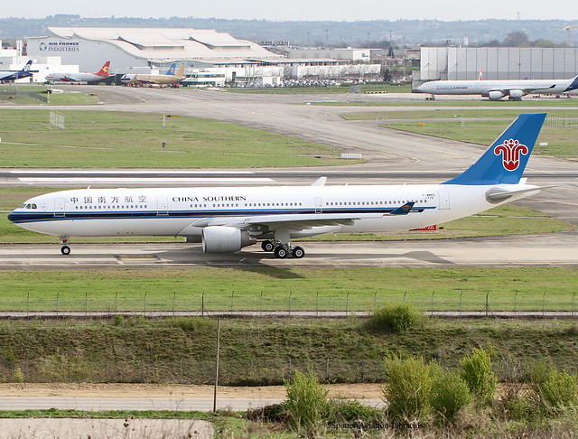 China Southern Airlines. Airbus A330-323.