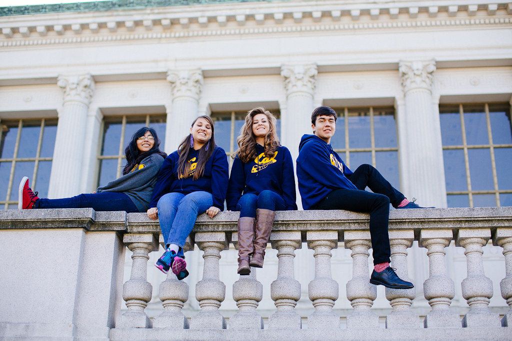 Admissions 83 | UC Berkeley students on campus in front of D… | Flickr