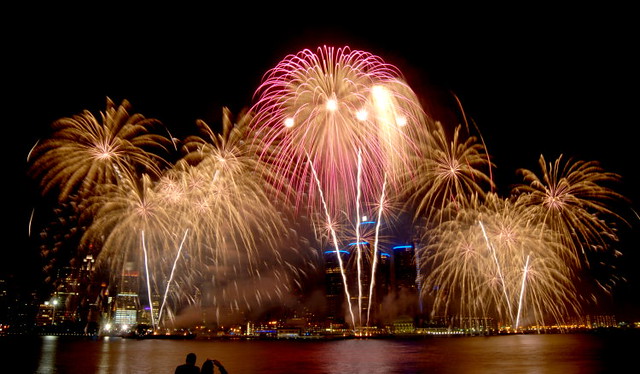 Fireworks, Windsor-Detroit, June 23, 2014 (130)