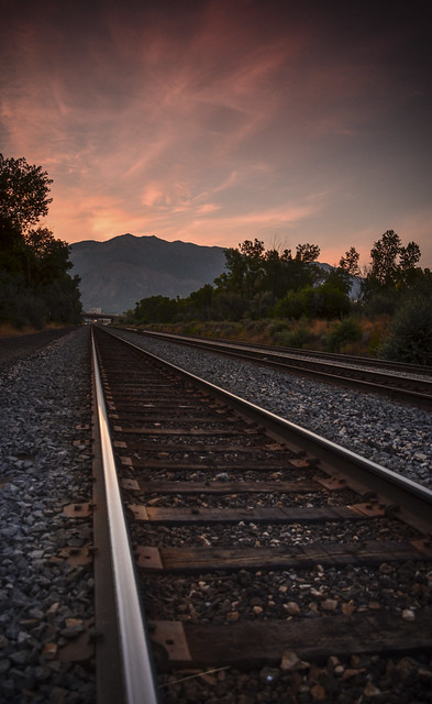 morning-sunrise-railroad-tracks.jpg