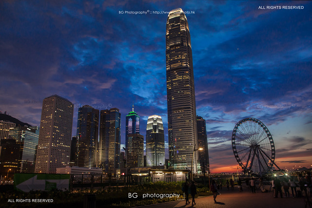 Sunset before Typhoon Kalmaegi (海歐) :: HK Eye, Central Pier, Hong Kong