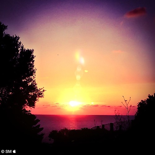 Tramonti di fuoco cilentani -- #ig_europe #pic_groups #instagood #iphoneonly #photooftheday #instamood #editoftheday #colore_italiano #ig_worldclub #ig_mood #brunika #scatti_italiani #instabest #bes by Professor WEB, square squareformat iphoneography instagramapp uploaded:by=instagram
