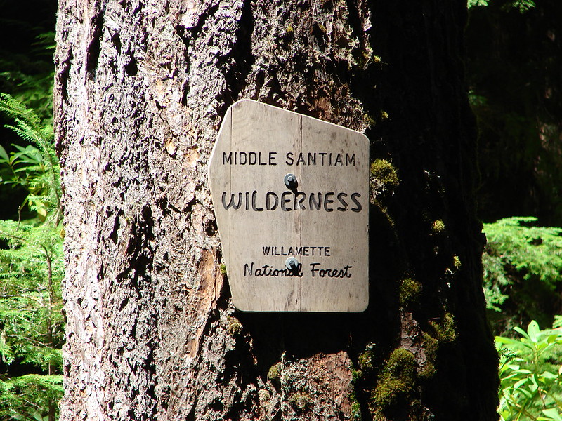 Middle Santiam Wilderness sign