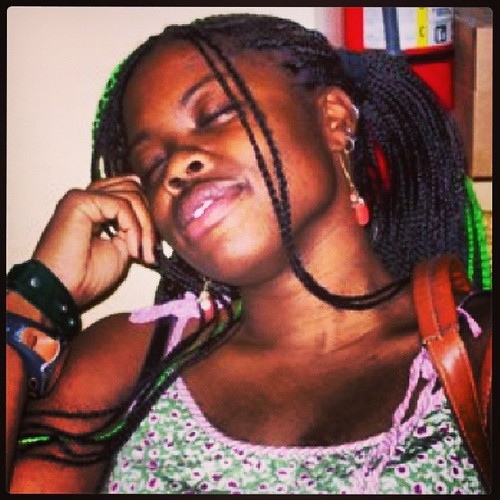 You be the 'judge'.   Throwback picture!   Will this picture break the 'like' barrier? (Over Ten Likes)  Let's see...... #donewithbutton #treshabuckle   BEGIN!!!  #girl #girls #love #TagsForLikes #TFLers #cute #picoftheday #beautiful #photooftheday #fun # | by grimdaiz74