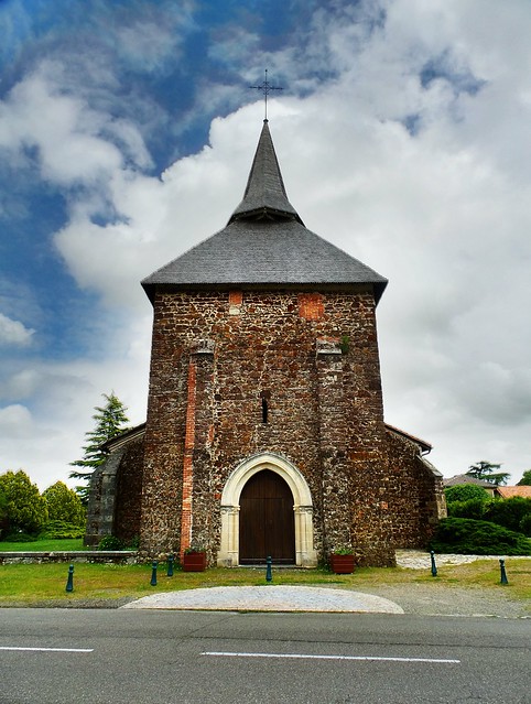 Kirche  in Mezos Frankreich