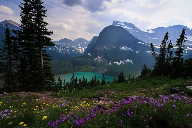 Grinnell Lake overlook