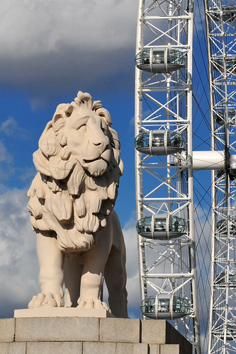The Lion Statue by the London Eye London MSP_5149