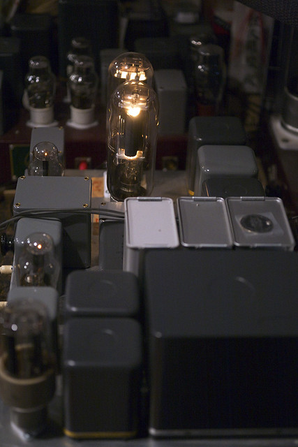 211 & 845 blended amplifier by Susumu Sakuma