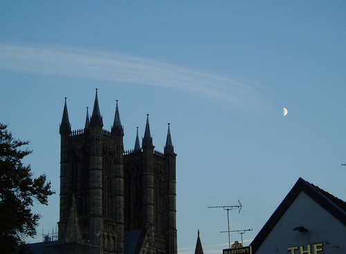 sunset lincoln clouds lincolnshire sky moon contrail cathedral