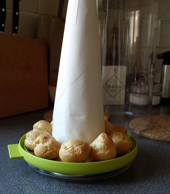 Making of Croquembouche: Ensure Fit