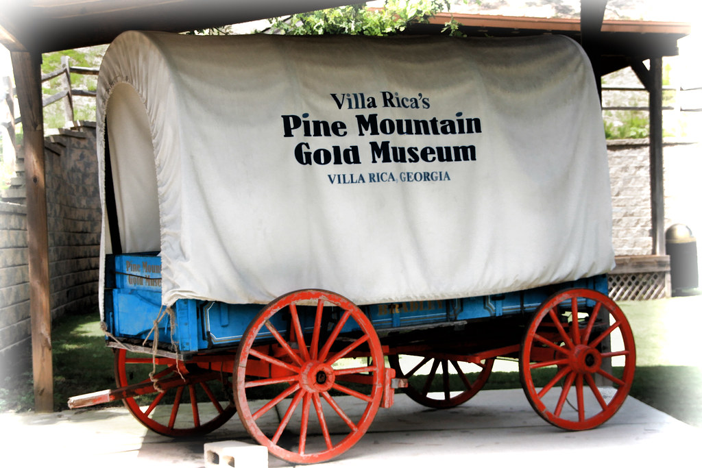 Covered Wagon, Pine Mountain Gold Museum, Villa Rica, Ga. US.