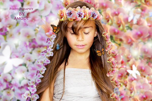 Children beautiful faces. #riversidechildrenphotography #conceptualphotography  #hotmoms #sanddiegochildrenphotos #photographybyamodt  #childrenmodels | by jeanamodt