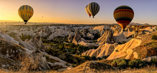 landscape sunrise travel vacation turkey flight fly mountain valley balloon balloons cappadocia goreme sky colors anatolia hotairbaloons light texture