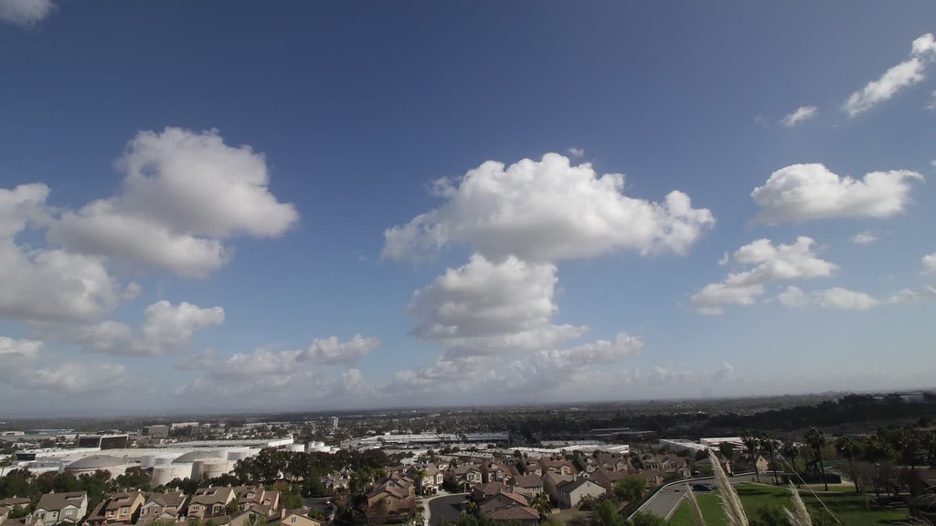 Fluffy Clouds Timelapse 01-11-17