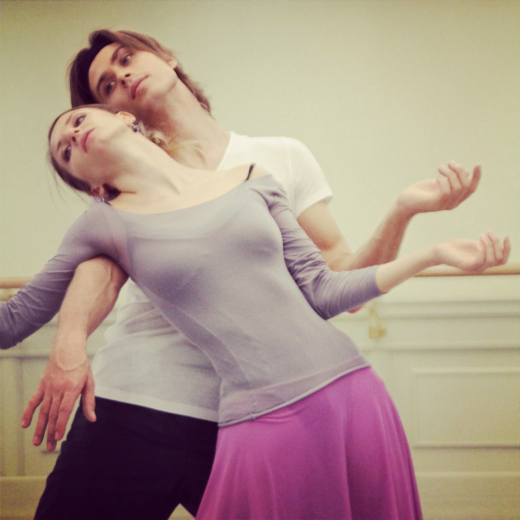 Anna Tikhomirova and Artem Ovcharenko – Bolshoi Ballet
