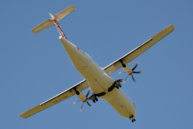 VH-FVU 'Double Island Point' ATR 72-500 (ATR-72-212A) Virgin Australia (Skywest Airlines)