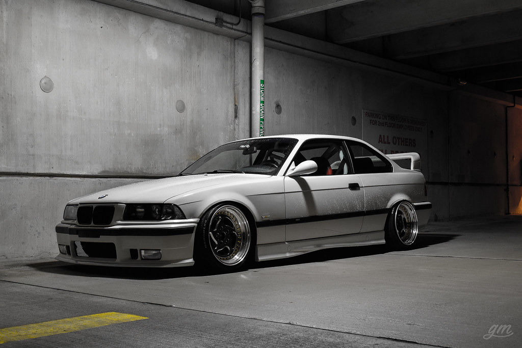 Alex Bukalo's static E36 M3 on Carline's with just the right amount of fitment.