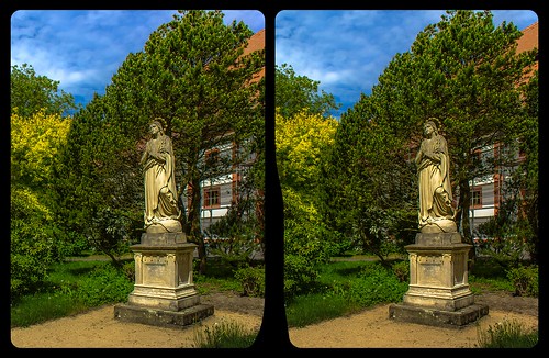 saxony sachsen görlitz cloister convent monastery kloster marienthal europe germany statue sculpture catholic crosseye crosseyed crossview xview cross eye pair freeview sidebyside sbs kreuzblick 3d 3dphoto 3dstereo 3rddimension spatial stereo stereo3d stereophoto stereophotography stereoscopic stereoscopy stereotron threedimensional stereoview stereophotomaker stereophotograph 3dpicture 3dglasses 3dimage twin canon eos 550d yongnuo radio transmitter remote control synchron in synch kitlens 1855mm tonemapping hdr hdri raw 100v10f