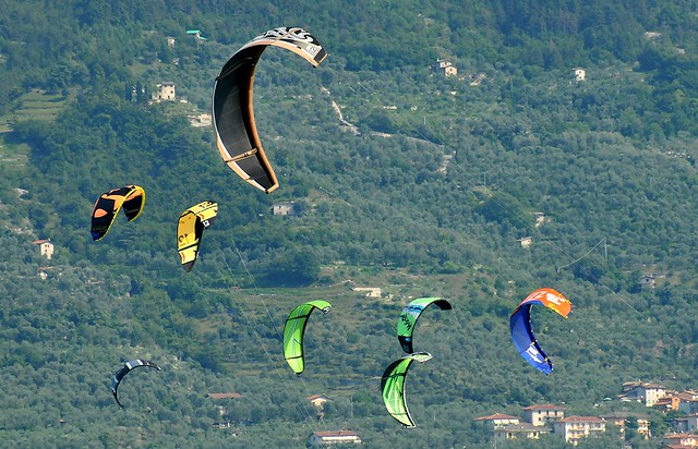 Lago di Garda - Kitesurfing u obce Campione del Garda