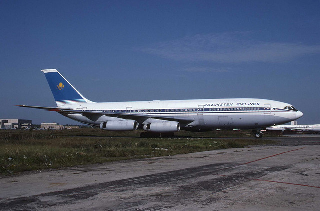 UN-86071 - Il-86 - Kazakhstan Airl. [Vnukovo 8.95]