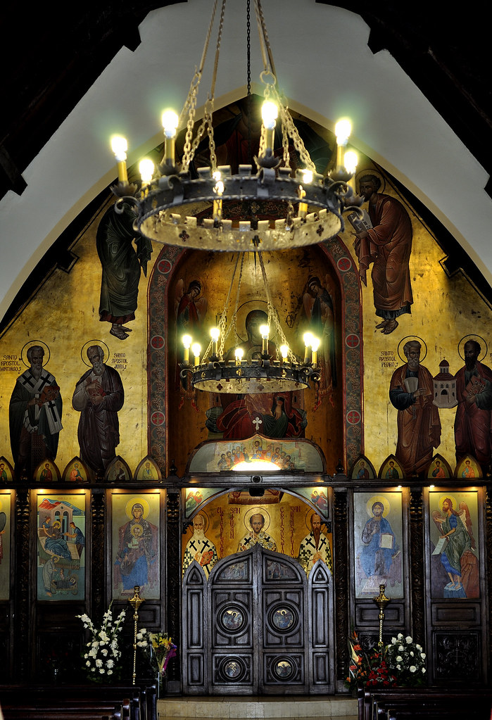 Altar - Iglesia Católica Apostólica Ortodoxa de la Santísi… | Flickr