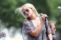 Jamie Lynn Spears  - The @SXMTheHighway Stage - Outside the Hard Rock Cafe - #CMAFest - Nashville, Tn IMG_0162
