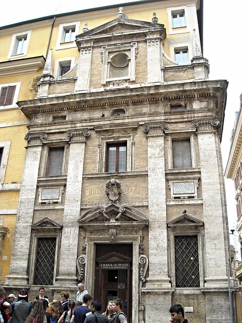 Santa Maria in Trivio Church (1575) in Rome, nearby the fountain of Trevi - Architect Iacopo Del Duca (Cefalù / Palermo 1520-Messina 1604)