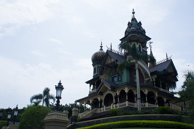 Mystic Manor, Hong Kong Disneyland
