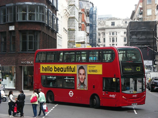 London 01: Hello Beautiful
