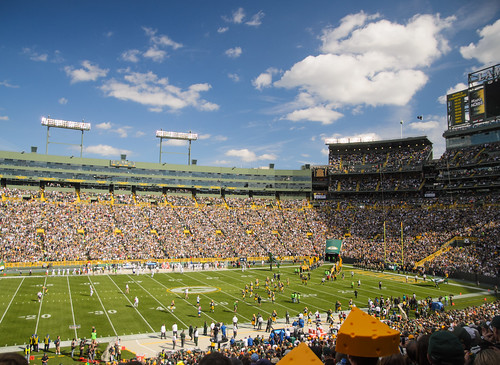 game fall home field wisconsin clouds football stadium jets packers greenbay fans stands lambeau greenbaypackers lambeaufield greenyellow homeopener cheeseheads newyorkjets