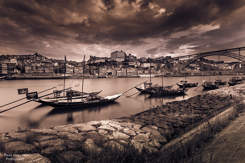 old portugal sunrise canon landscape boats cityscape lee gradient filters oporto waterscape 6d twon proglass