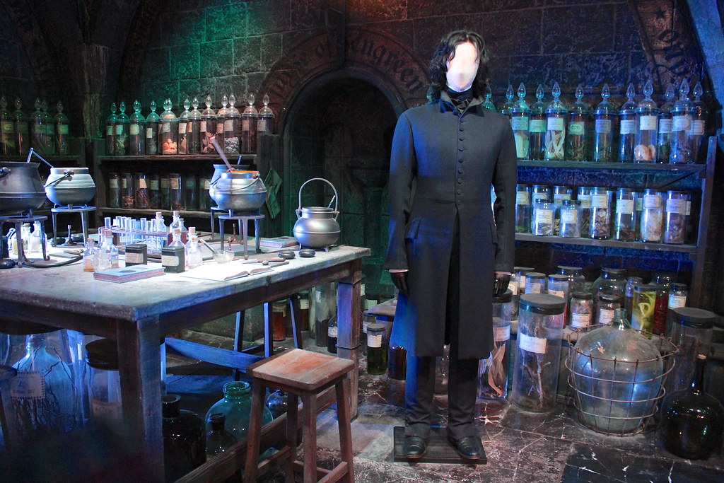 Potions Class. (Snape, Alan Rickman) Making of Harry Potte… | Flickr