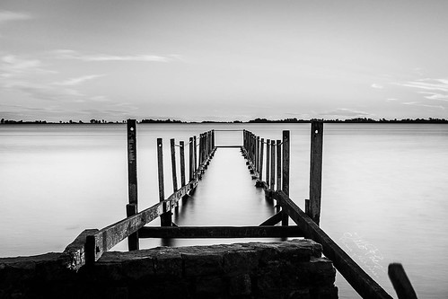 wood old longexposure travel viaje trees sunset sky urban blackandwhite naturaleza lake abandoned blancoynegro nature water argentina rock stone wall clouds canon landscape atardecer pared pier muelle dock madera ancient agua buenosaires waves arboles timber horizon tripod ruin rusty paisaje lagoon ruina filter cielo nubes urbano laguna viejo olas antiguo roca pampa horizonte manfrotto piedra tripode oxidado abandonado filtro nd400 chascomús canonef2880mmf3556ii exposiciónprolongada manfrotto190xprob canoneosrebelt3i manfrotto327rc2