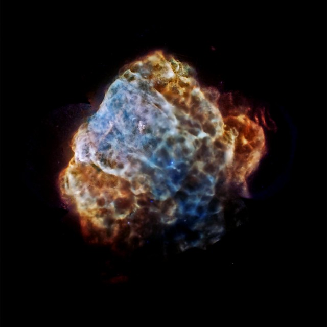 Unprecedented X-ray View of Supernova Remains (NASA, Chandra, 09/10/14)