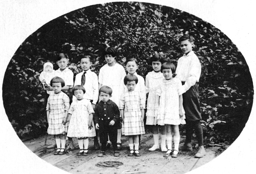 [Photograph of twelve children of Kate and Ernest Lee]