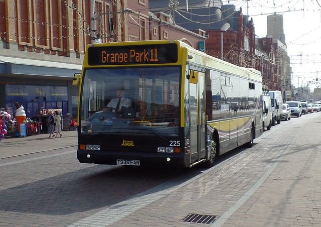 Blackpool Transport 225