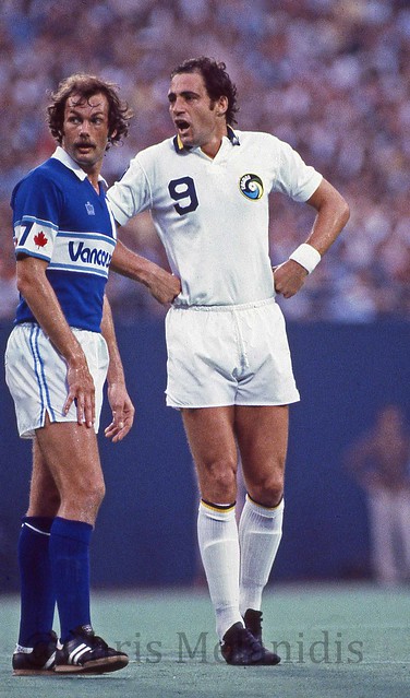 Whitecaps vs Cosmos 1979 Peter Daniels and Giorgio Chinaglia