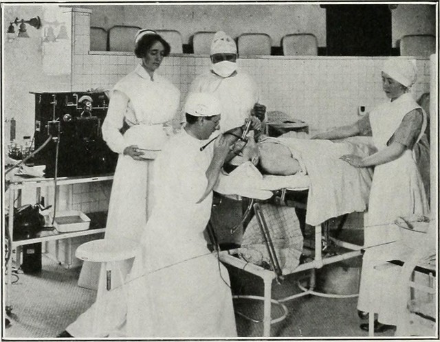 Image from page 69 of "Peroral endoscopy and laryngeal surgery" (1915)