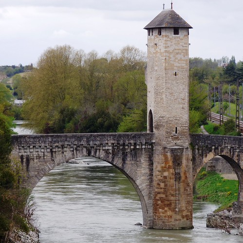 Battle of Orthez 1814 | The medieval bridge over the Gave du… | Flickr