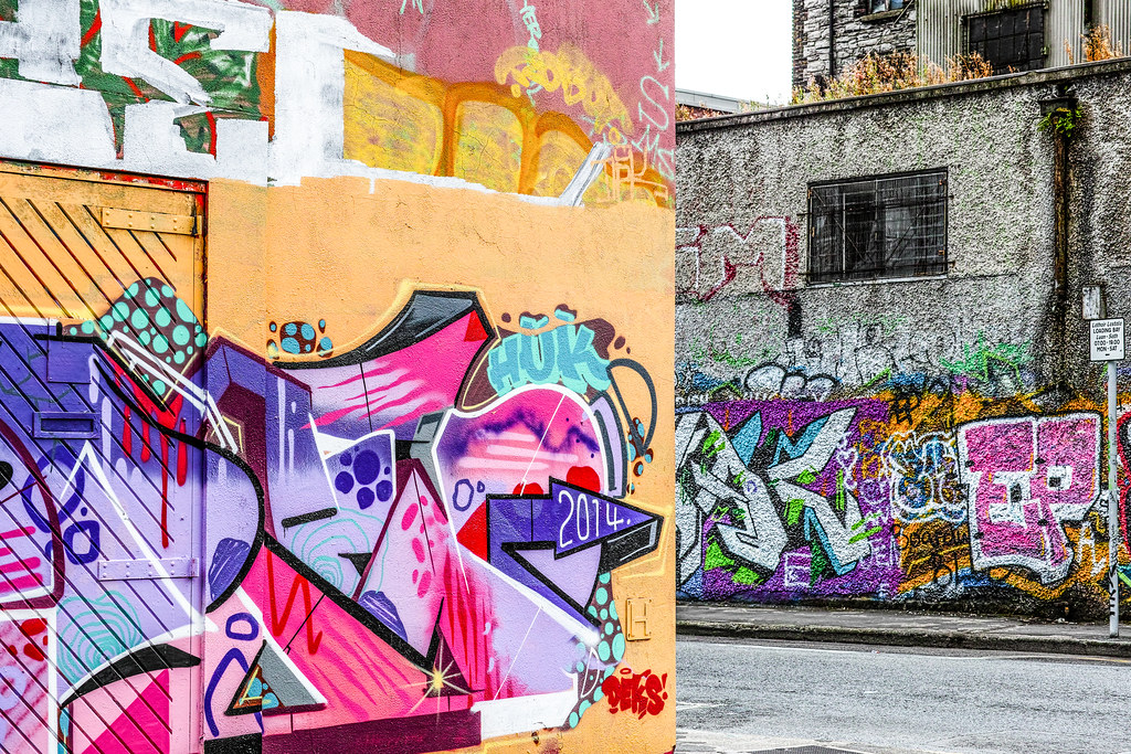 MY FIRST DAY USING A SIGMA DP3 MERRILL CAMERA - DUBLIN STREET ART AND GRAFFITI