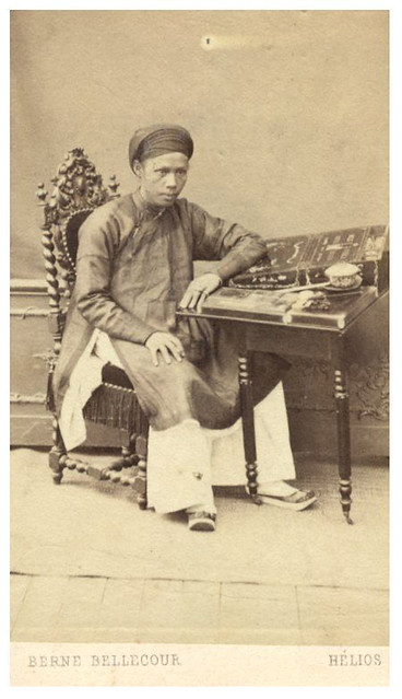 1863 Ông Trương Vĩnh Ký (1837-1898), khi 26 tuổi, phiên dịch trong sứ đoàn Phan Thanh Giản