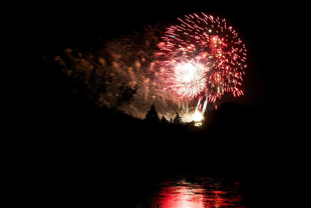 Fireworks _2014_07_01_23-10-23_DSC_9694_©LindsayBerger2014