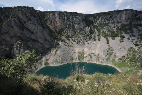 lake water croatia voda hrvatska jezero hrvaska modro hrvaška imotski