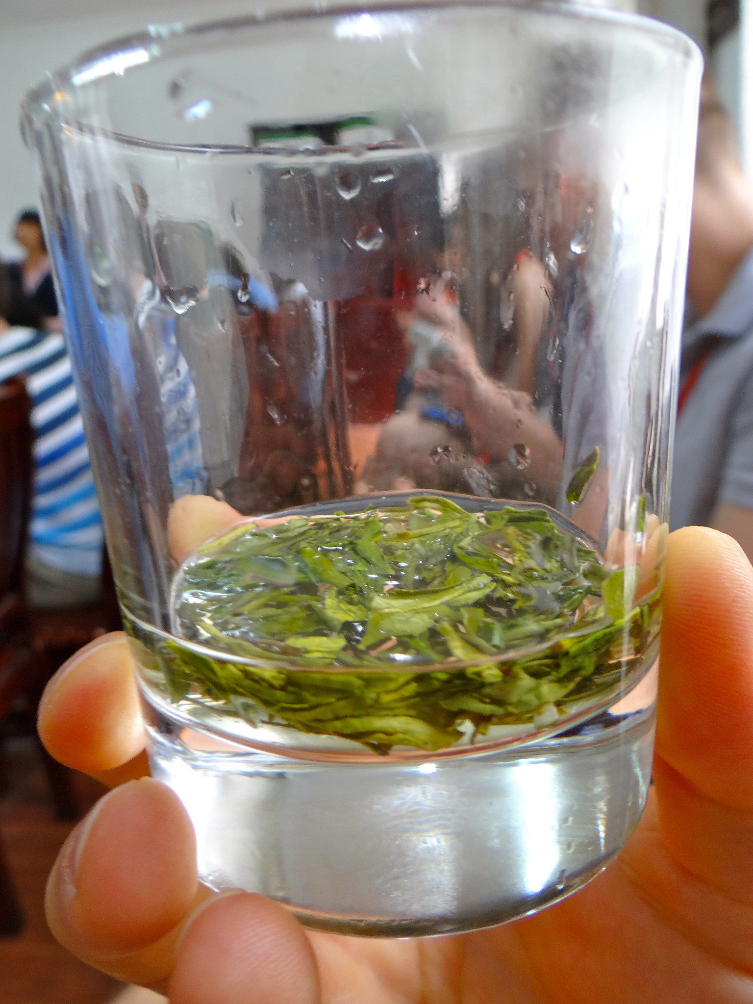 Loose Leaf Green Tea from Tea Villiage in Hangzhuo, China