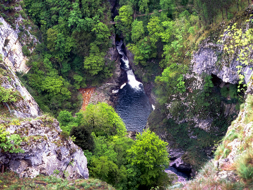 Škocjanske jame by HolmisticWalker, Agfa RSX II, expired. Shot @50film nature river 50mm scenery slide caves slovenia ii agfa expired ka